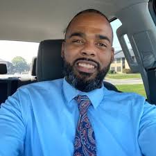 Robert Bell (@Bobby_B_404)