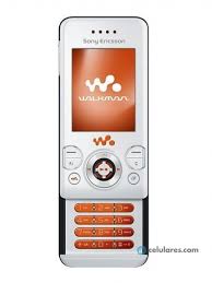 Comparar LG SU420 Cafe vs Sony Ericsson ...