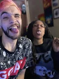 I want to give a huge shout-out to my top Stars senders. Thank you for all  the support!🌟🌟🌟🌟😍😍😘😘 Orquit Mharts, Ching Higgins, Ruby Ruby Ruby,  S A H ED