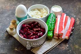 салат с красной фасолью и крабовыми палочками и огурцом Salat S Fasolyu Krabovymi Palochkami I Risom Recept S Foto Poshagovo