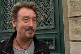 Cherbourg : le sosie de Johnny au tribunal pour avoir trop chanté