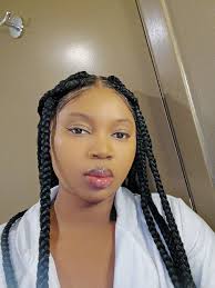 Has anyone else's engagement been hella low lately? Who wants to engage and  support each other? 👏💕