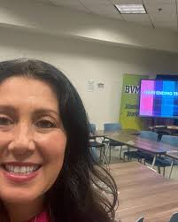 Rachel Steinman (@writenowrachel) • Instagram photos and videos