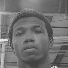 Derwin Alexander's Instagram, Twitter & Facebook