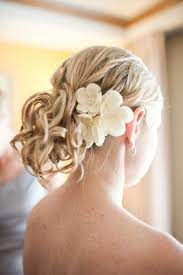 Santa Barbara Diy Wedding By Marianne Wilson Bridal Hair Inspiration Messy Hair Look Hair Styles