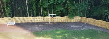 Call today for pro team, quality products, and first class service! Charlotte New Home Fence Contractors Wood Vinyl Privacy Fence Contractor