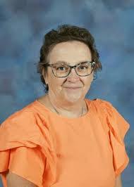 Susan Tusing's Instagram, Twitter & Facebook