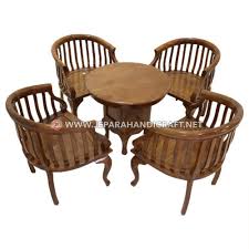 Kursi tamu kayu merupakan salah satu jenis kursi tamu paling favorit yang menggunakan bahan kayu sebagai material utamanya. Jual Set Kursi Tamu Jati Betawi Jepara Terbaru Harga Murah