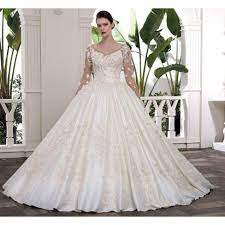 Diese frage stellt sich jede braut bei den vorbereitungen auf wie viel hochzeitskleider kosten, hängt zum beispiel vom verwendeten material, dem schnitt und der. Traum Tulle Hochzeitskleid Kaufen Sie Traum Tulle Hochzeitskleid Produkt Auf Globalpiyasa Com