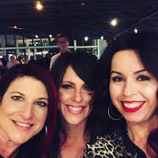 Candice Napier's Instagram, Twitter & Facebook