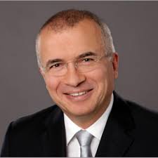 They've got to make sure the books are right cfos seeking to propel their companies will help the company make strategic decisions by taking an active role in financial analysis and management. Konstantin Pozatzidis Chief Financial Officer Cfo Mature Start Up Xing