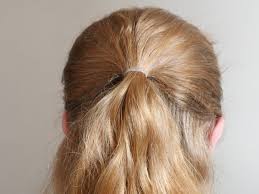 This glamorous easy braid hairstyle is characterized by your hair attaining a layered look. Braid Your Hair Without Looking 9 Steps With Pictures Instructables