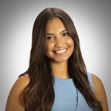 Jasmine Cummings's Instagram, Twitter & Facebook