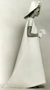 Facebook is showing information to help you better understand the purpose of a page. Balenciaga Vintage Robe De Mariee Trapeze 1967 Robe De Mariee Vintage Robes De Mariee Dior Tenue Vintage