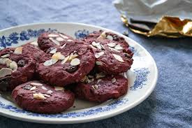 Dark Chocolate And Beetroot Cookies Le Couvert