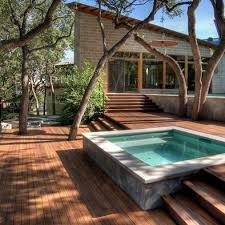 Modern Tub Sunk Into Steps Whirlpool Deck Whirlpool Hinterhof Whirlpool Im Freien
