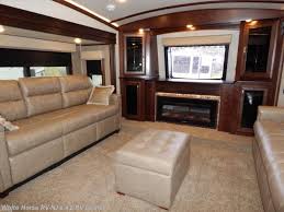 No detail has been spared with the smooth towing and the convenient and luxurious features. 2018 Jayco Pinnacle 38flws Front Living Room Rear King W 6 Slides Rv For Sale In Williamstown Nj 08094 J11729 Rvusa Com Classifieds