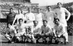 Horario, dónde verlo por tv, streaming y posibles alineaciones. The Star Of Real Madrid S Best Ever Side Marca Com English Version