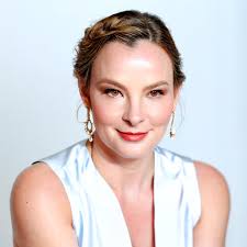 A Psychic's Story Returns to Cincinnati's Victory of Light Festival in April