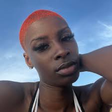 hello, does anyone have availability next week for this hairstyle? hair  included and please comment your price for this. thank you!