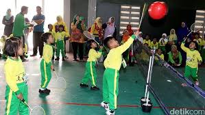 Format profil lembaga bisa dibuat sendiri dengan mengetiknya melalui komputer selanjutnya dicetak. Tren Sekolah Tk Paud Puluhan Juta Rupiah Ini Sebabnya