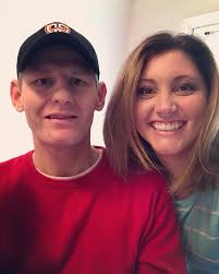 Prayers for Donnie Moss during kidney transplant