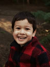 Girl in pink crew neck shirt photo