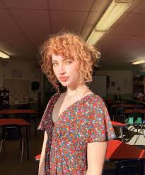 girl from tiktok shes only a young teen but she looks like the sickest primary school teacher 13or30