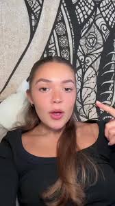 Mia Andrade (@miacoachesugc)