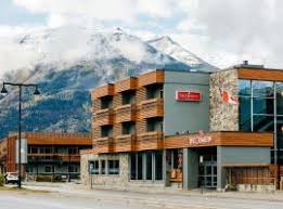 See 521 traveller reviews, 168 candid photos, and great deals for park place inn, ranked #4 of 54 b&bs / inns in jasper and rated 4.5 of 5 at tripadvisor. Die 10 Besten Hotels In Jasper Kanada Ab 99