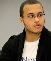 CHIEF BUSINESS OFFICER ROBERT KYNCL '95 LEADING THE VIDEO REVOLUTION