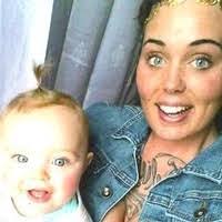 Desiree Meek's Instagram, Twitter & Facebook