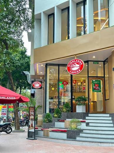 HIGHLANDS COFFEE 36 DUY TÂN TUYỂN DỤNG 📍 Địa điểm làm việc: 36 Duy Tân, Dịch Vọng Hậu, Cầu Giấy, Hà Nội ▪️ VỊ TRÍ CẦN TUYỂN - 2 nhân viên thu