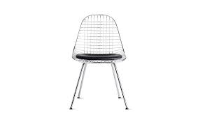 Eames Wire Chair Design Within Reach In 2020 Wire Chair Eames Wire Chairs Molded Plastic Chairs
