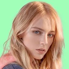 Natalia Illarionova, Saint Petersburg