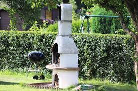 Häufig sind kleine feuer im garten, beispielsweise in feuerkörben oder feuerschalen, auch ohne amtliche genehmigung erlaubt. Feuer Im Garten Was Ist Erlaubt Gartenlexikon De