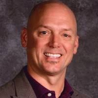 90+ perfiles de «Gusso»