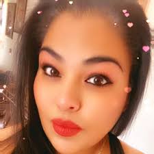 Laura Betancourt (@laura.betancourt.73902) • Facebook