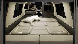Interstate 24gl Mercedes Benz Touring Coaches Airstream