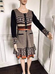 Elles vous réchauffent en hiver et apportent à votre tenue une touche sophistiquée en été. Robe Hiver Manches Longues Vinted