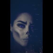 Melanie Beckham's Instagram, Twitter & Facebook