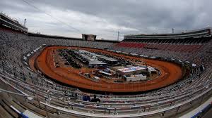 While its many defenders continue to insist that the overall health of stock car racing is not as bad as some portray it to while the deal has brought in a windfall of money to nascar, its tracks and the race teams (to a much lesser extent), it also has come with. Nascar At Bristol Weather Forecast Start Time Tv Channel For Food City Dirt Race