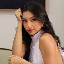 Débora Cortes. Salão de Beleza (@deborasousacortes) · Goiânia, GO