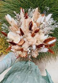 Choosing a selection results in a full page refresh. Diy Dried Flower Bouquet Honestly Wtf