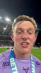 Thanks for your support tonight Red Army 👏, Here’s a message from  tonight’s POTM 😎, #UpTheRobins🔴⚪️