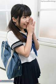 Japanese schoolgirl in pigtails facesits & gives teacher a handjob in class  - NakedPics