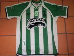 Atlético nacional solicitará autorización para jugar con el uniforme del chapecoense de brasil en el próximo partido ante millonarios por los cuartos de final del torneo clausura de colombia. File Atletico Nacional2004 Local Jpg Wikimedia Commons