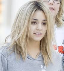 Vanessa Hudgens Drastically Changed Her Hair For A Movie Role Again What Do You Think Of Her New Blonde Do Vanessa Hudgens Blonde Vanessa Hudgens Hair Celebrity Hair Colors