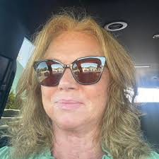 What do you eat with chili, since no Fritos, crackers or cornbread?