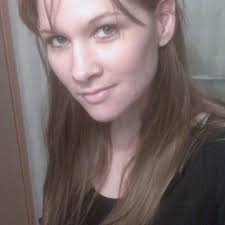 Ashley Czarnik's Instagram, Twitter & Facebook